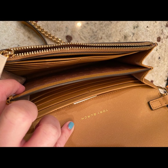 Brand New Emerson Chain Wallet - Picture 4 of 10